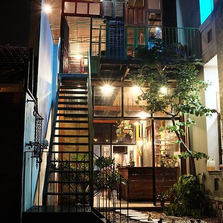 Yellow Farm Homestay Dong Tac Екстер'єр фото