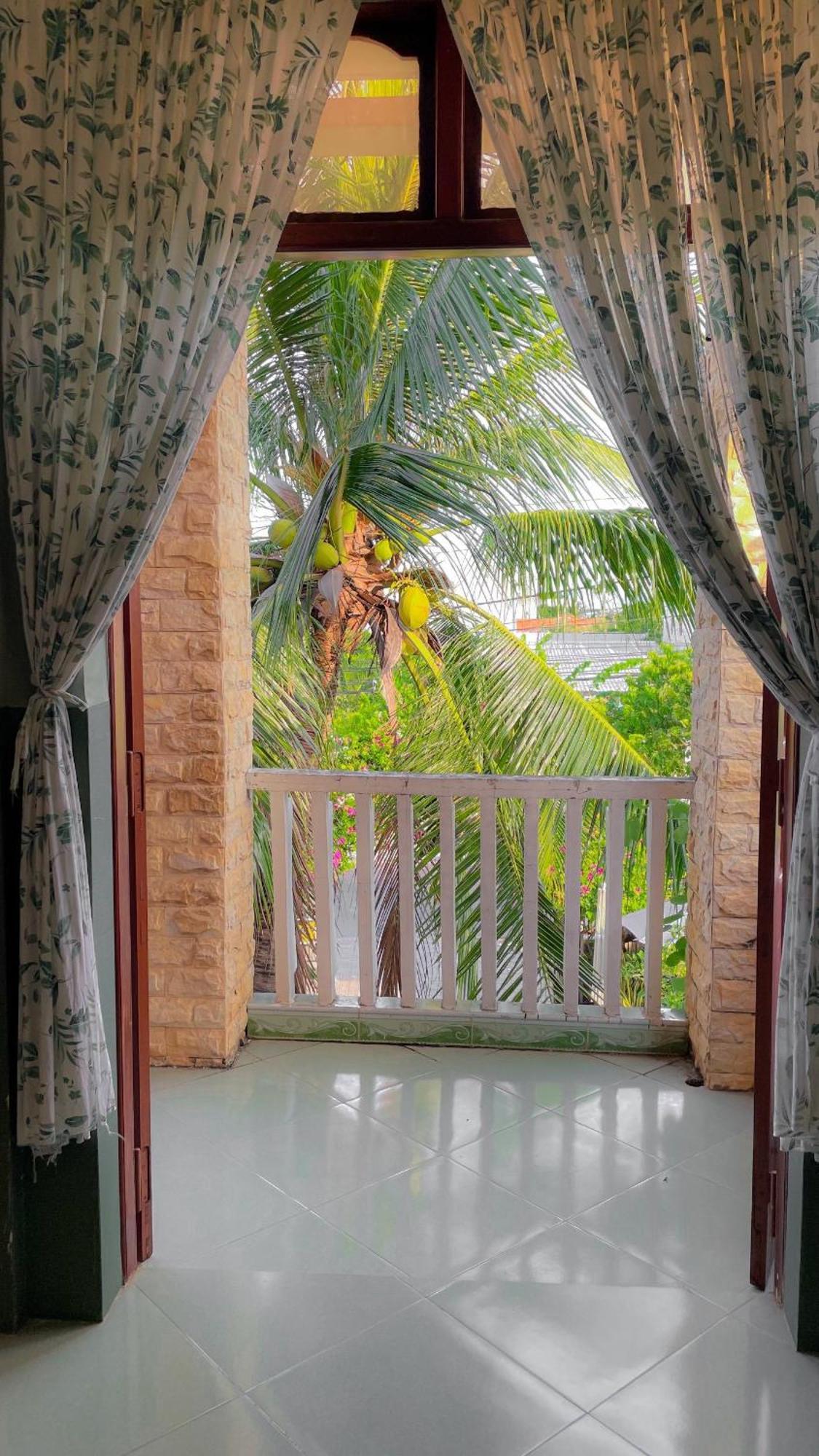 Yellow Farm Homestay Dong Tac Екстер'єр фото