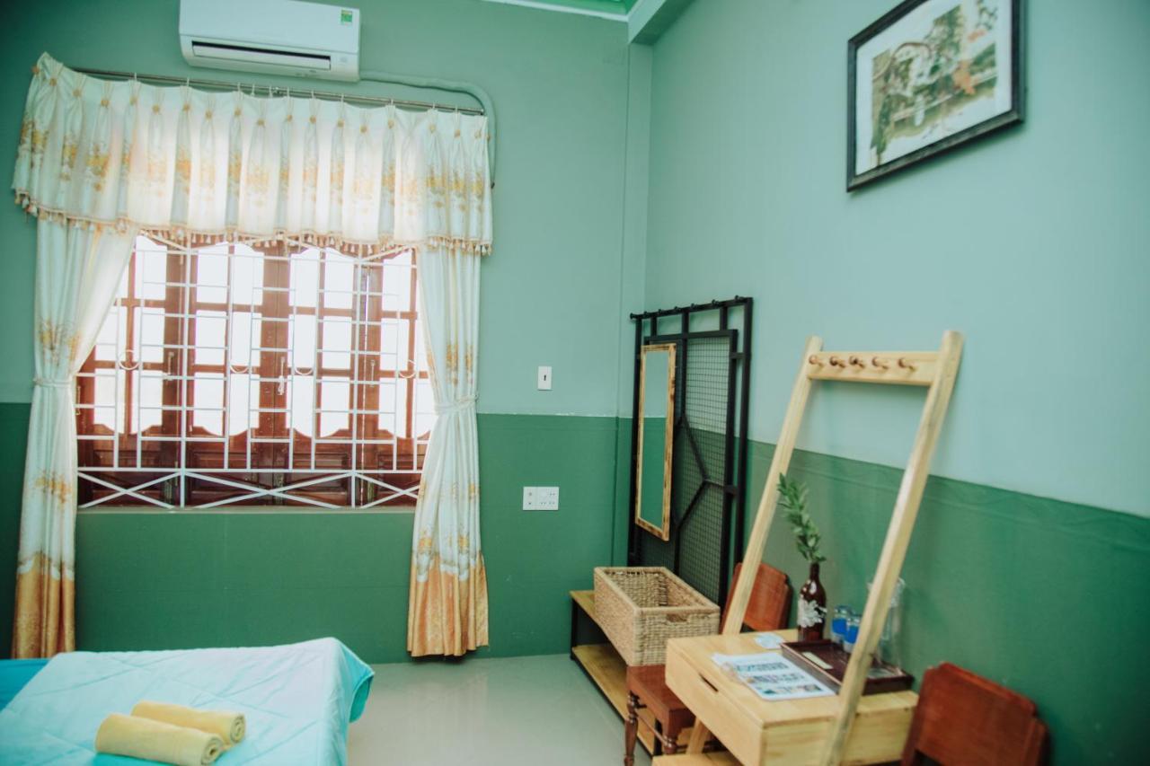 Yellow Farm Homestay Dong Tac Екстер'єр фото